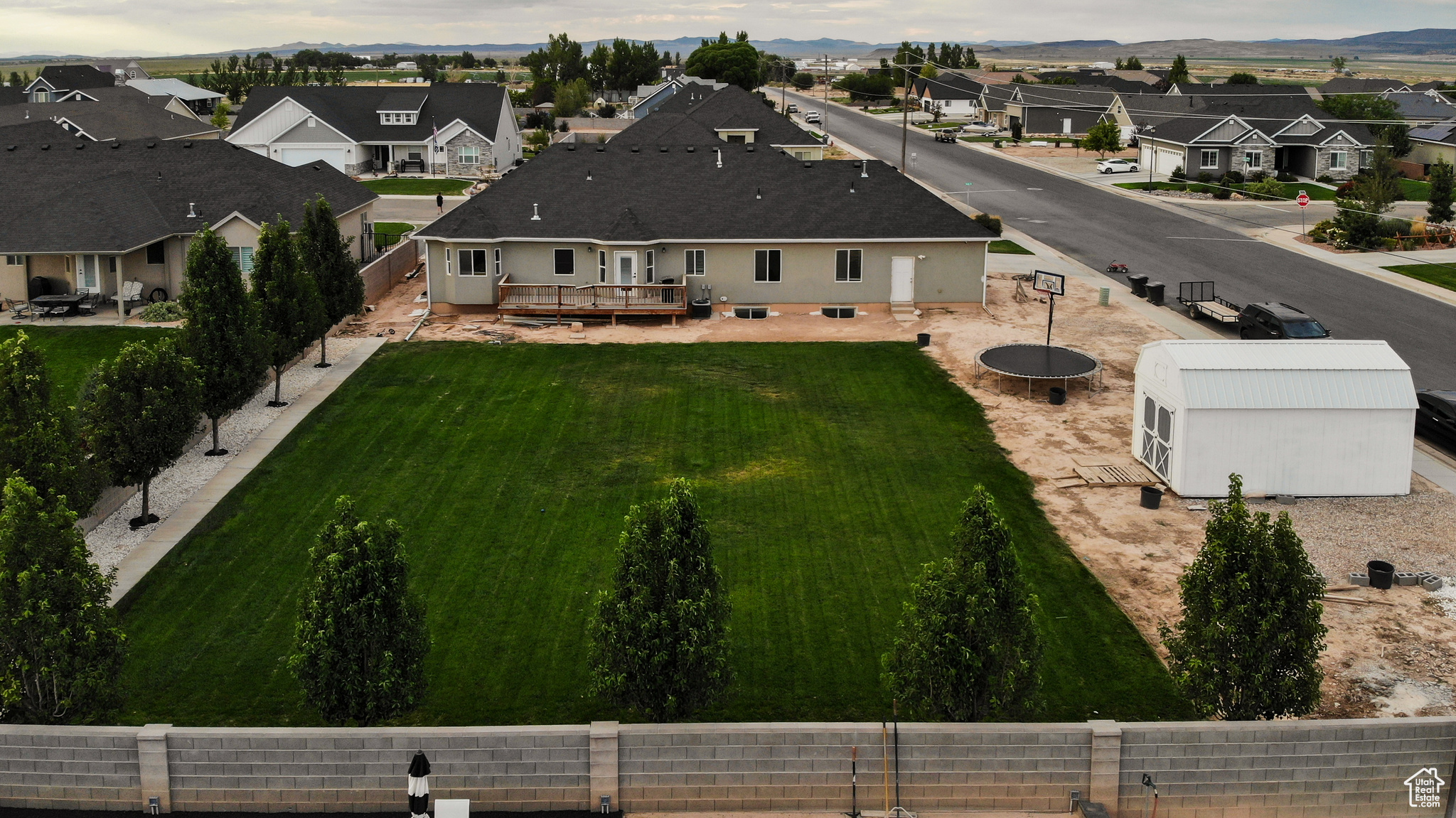 LEGACY ESTATES - Residential