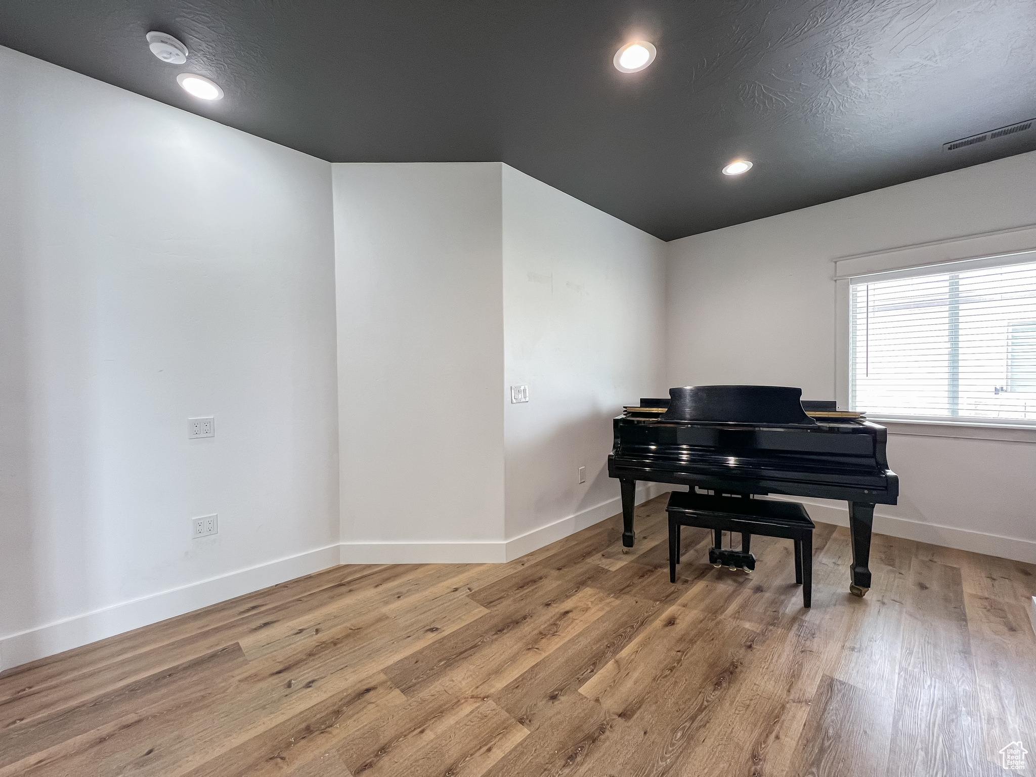 LEGACY ESTATES - Residential