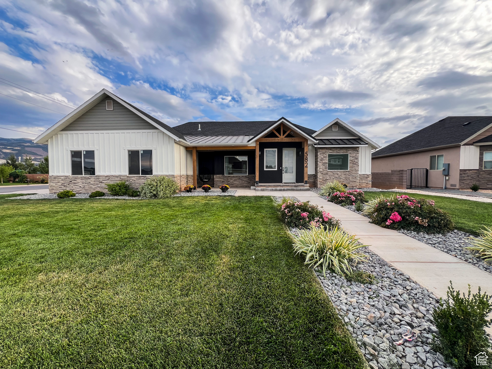 LEGACY ESTATES - Residential