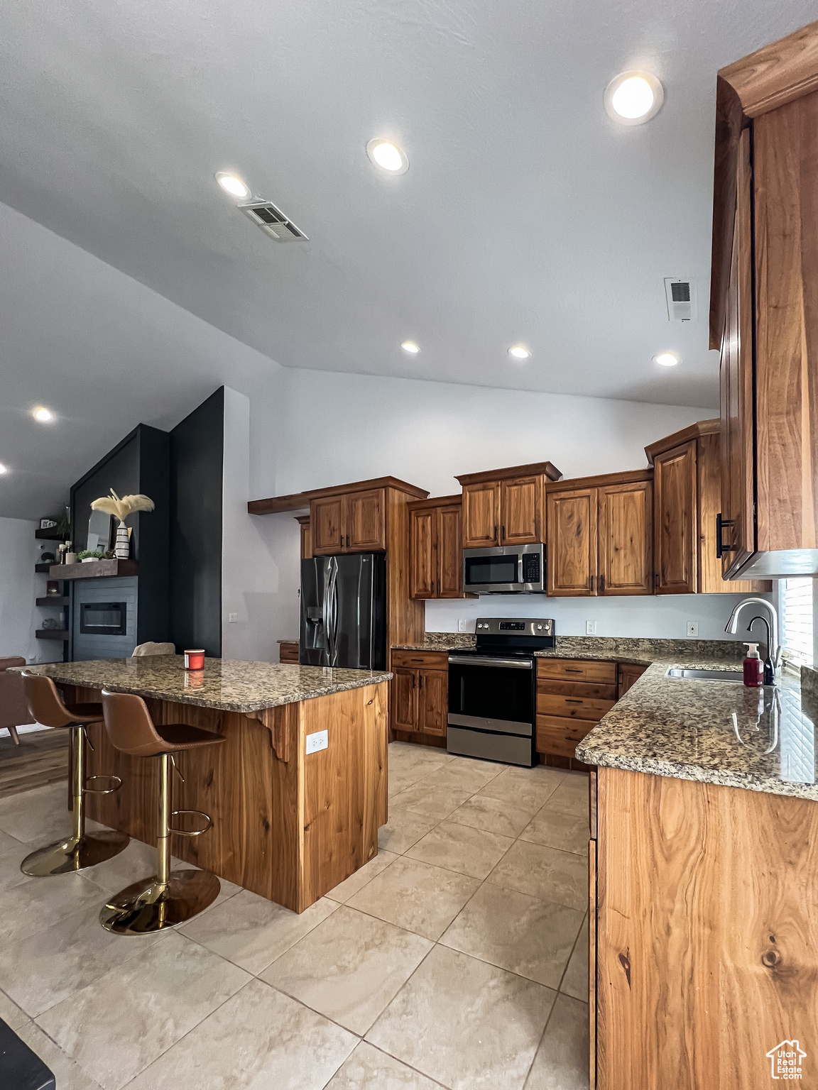 LEGACY ESTATES - Residential