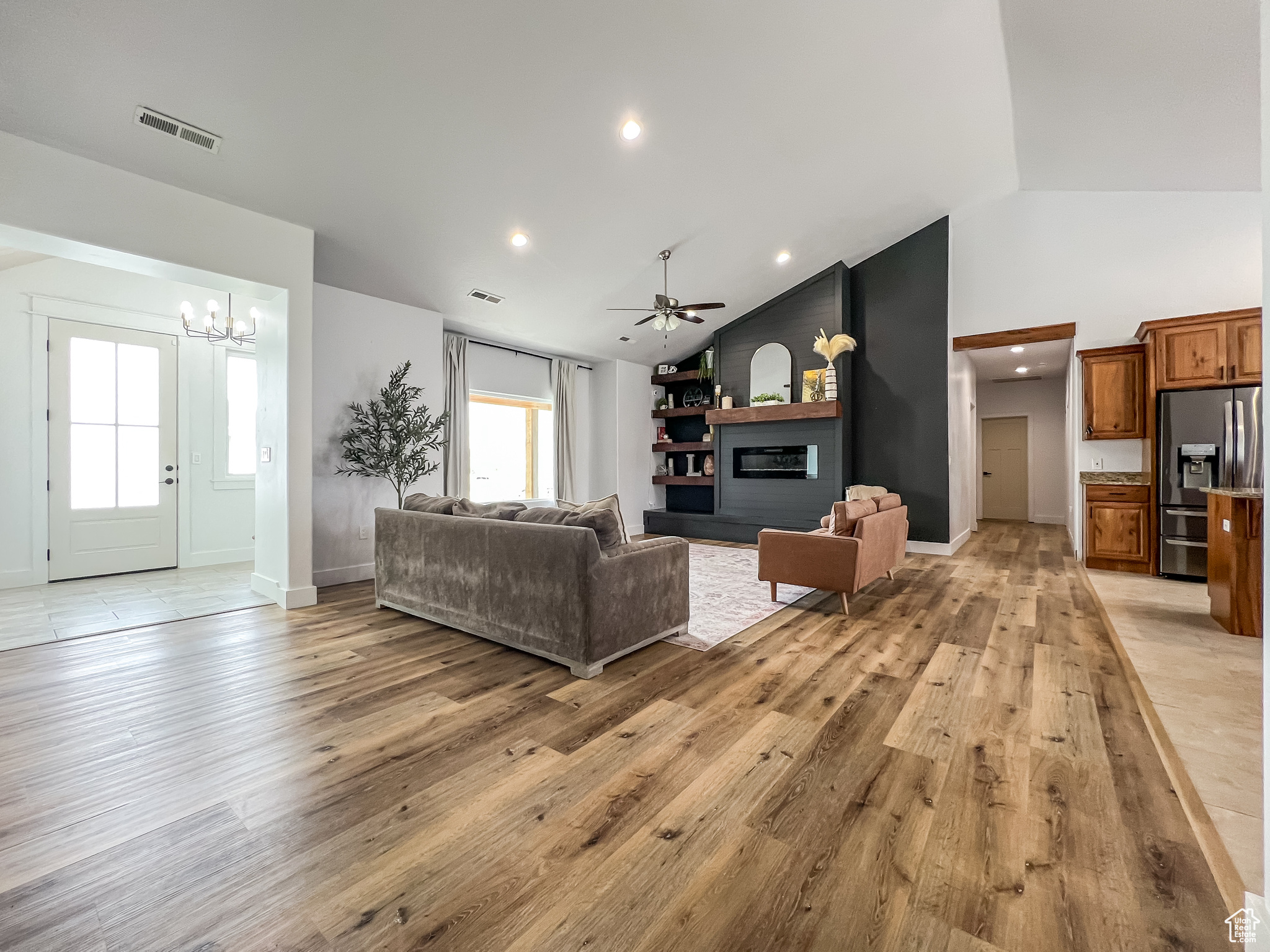 LEGACY ESTATES - Residential