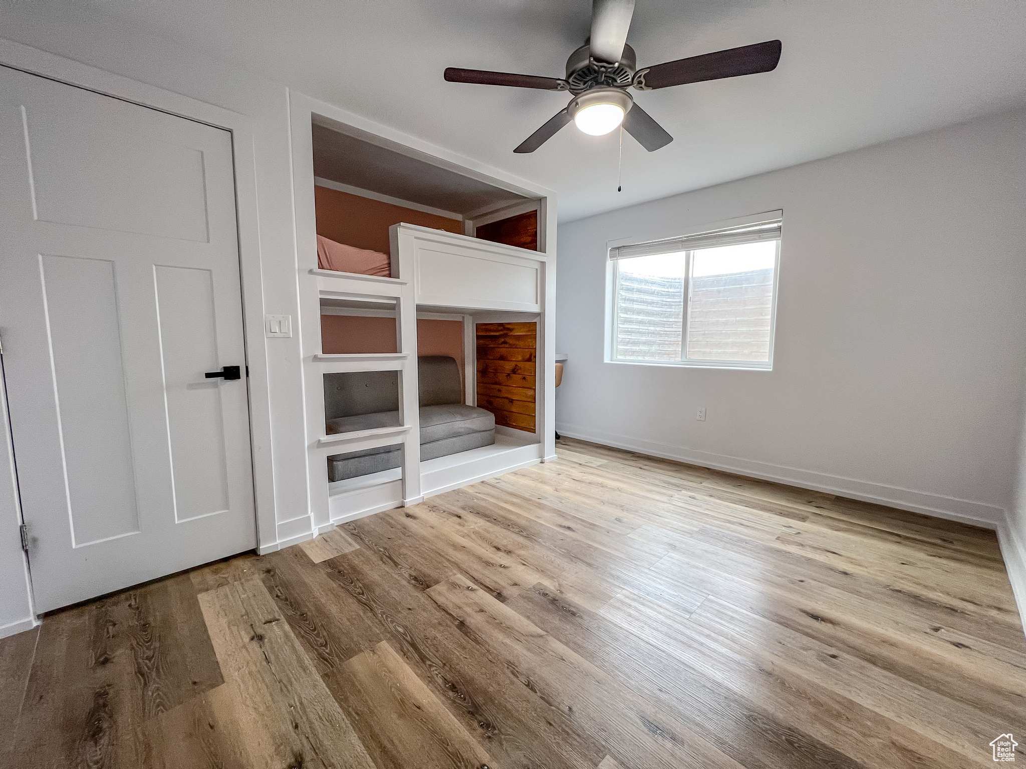 LEGACY ESTATES - Residential