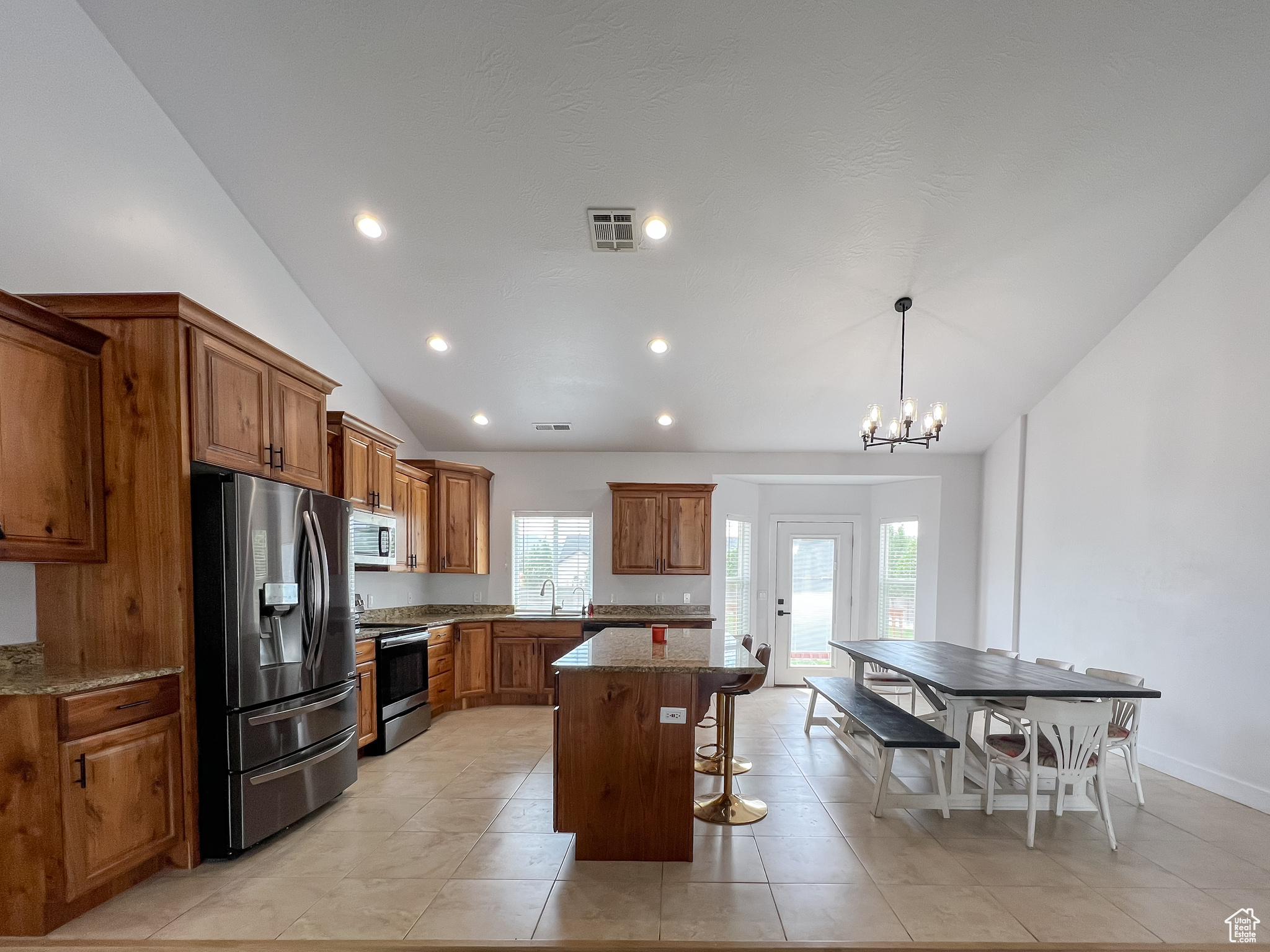 LEGACY ESTATES - Residential