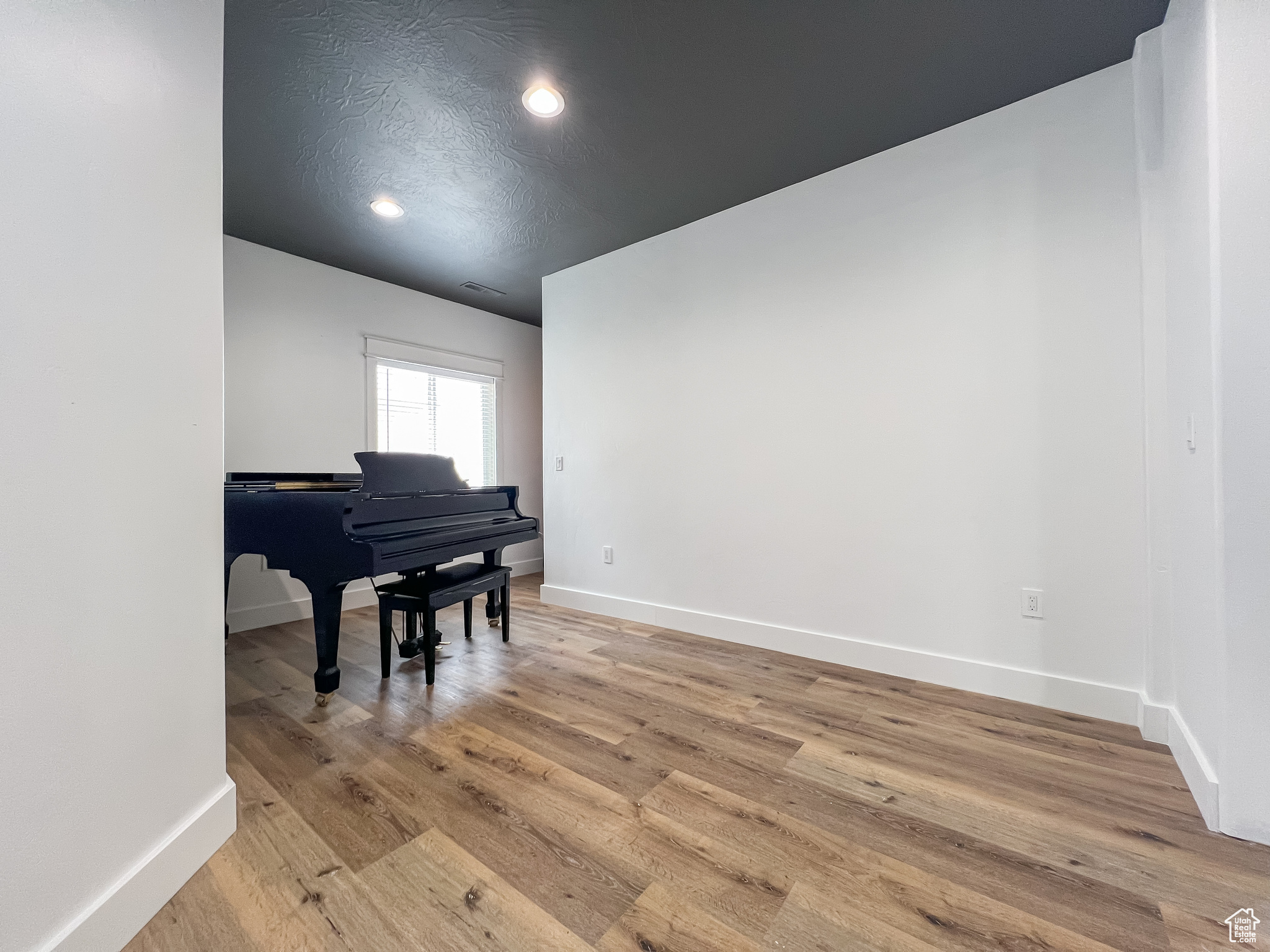 LEGACY ESTATES - Residential