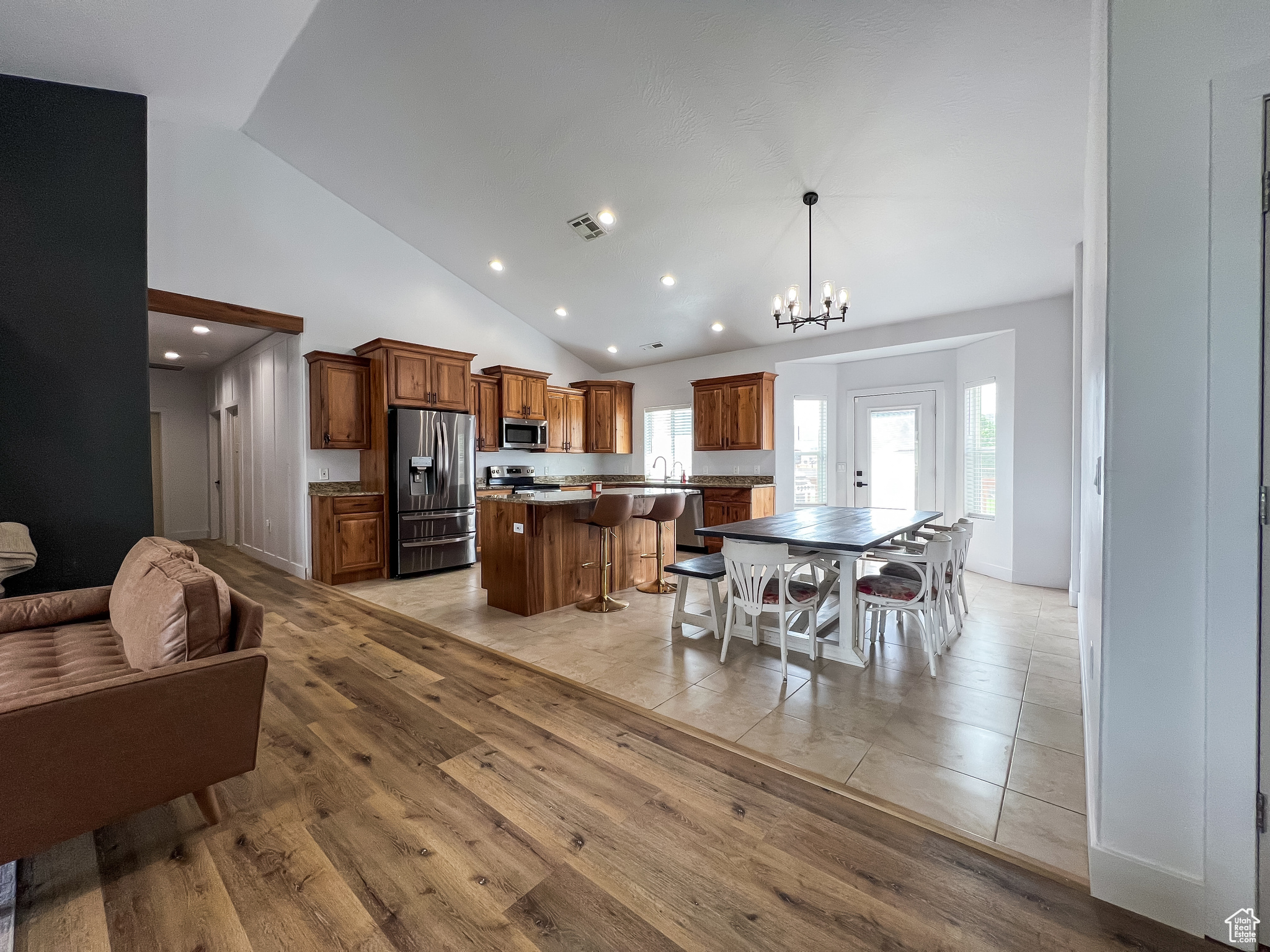 LEGACY ESTATES - Residential