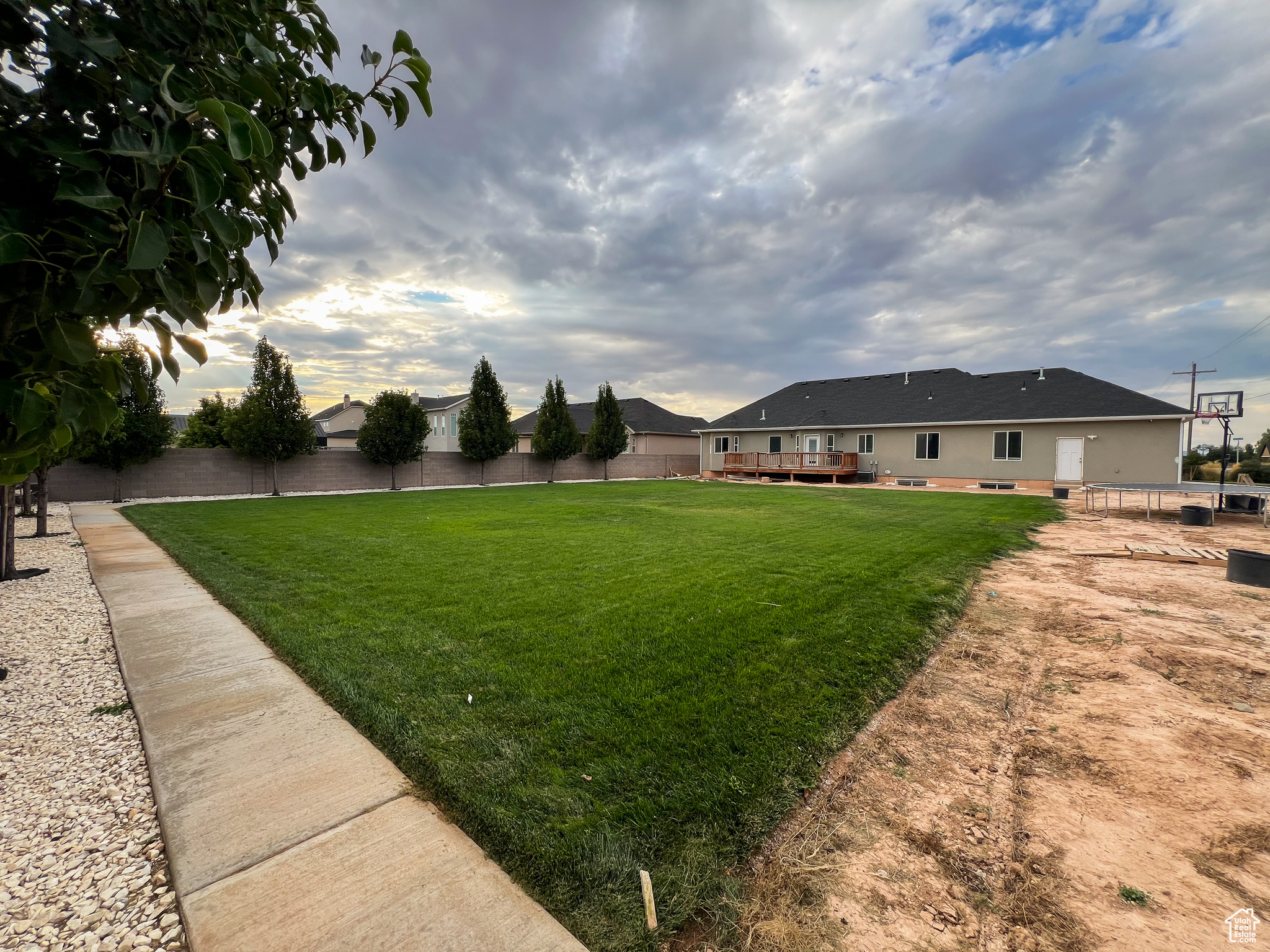 LEGACY ESTATES - Residential