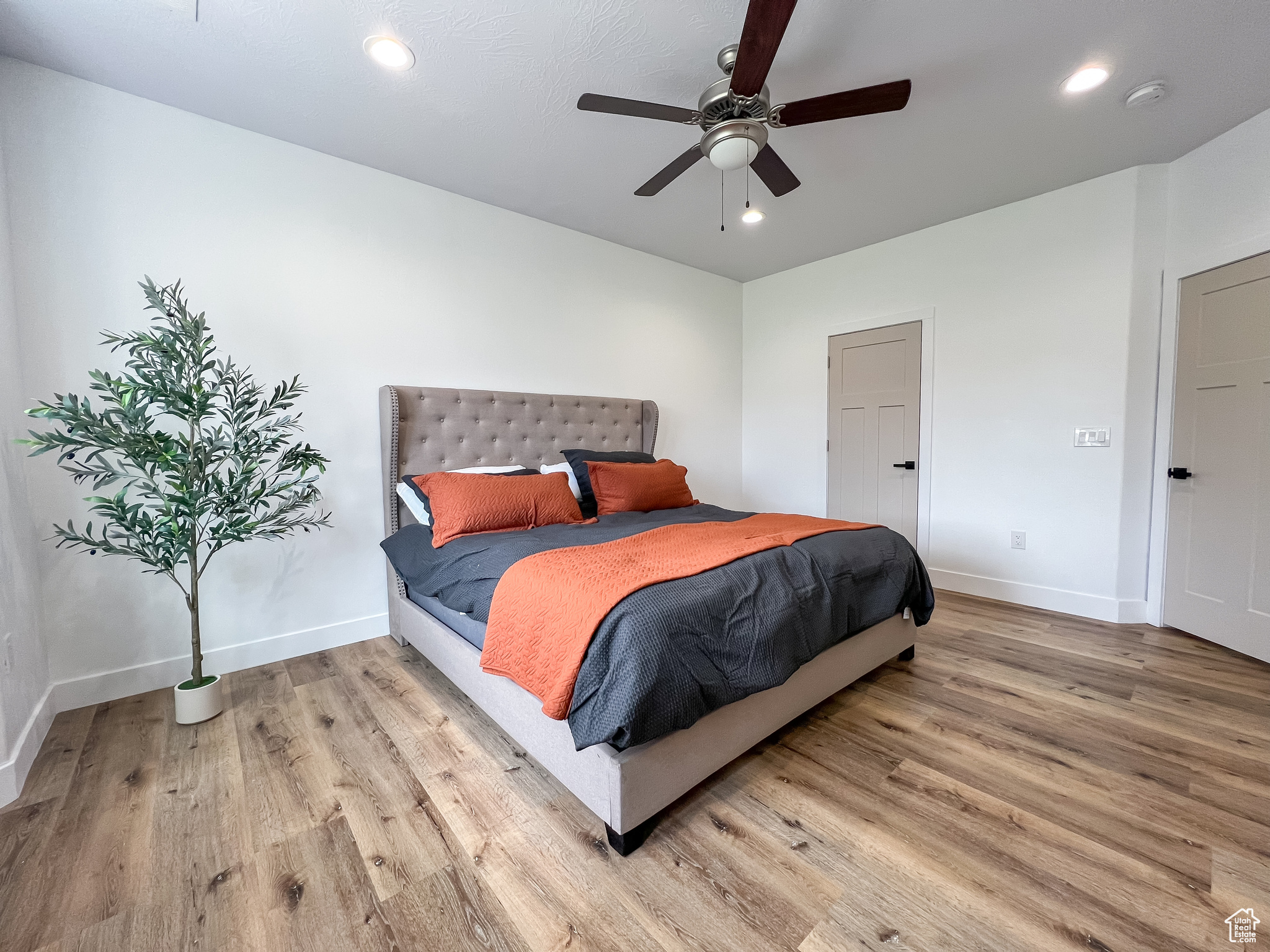 LEGACY ESTATES - Residential