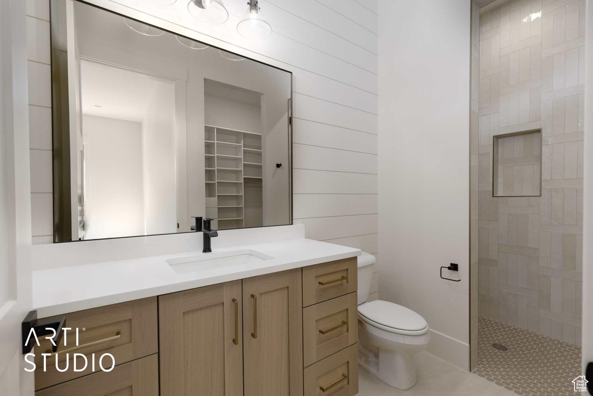 OAK GROVE MEADOWS - Residential