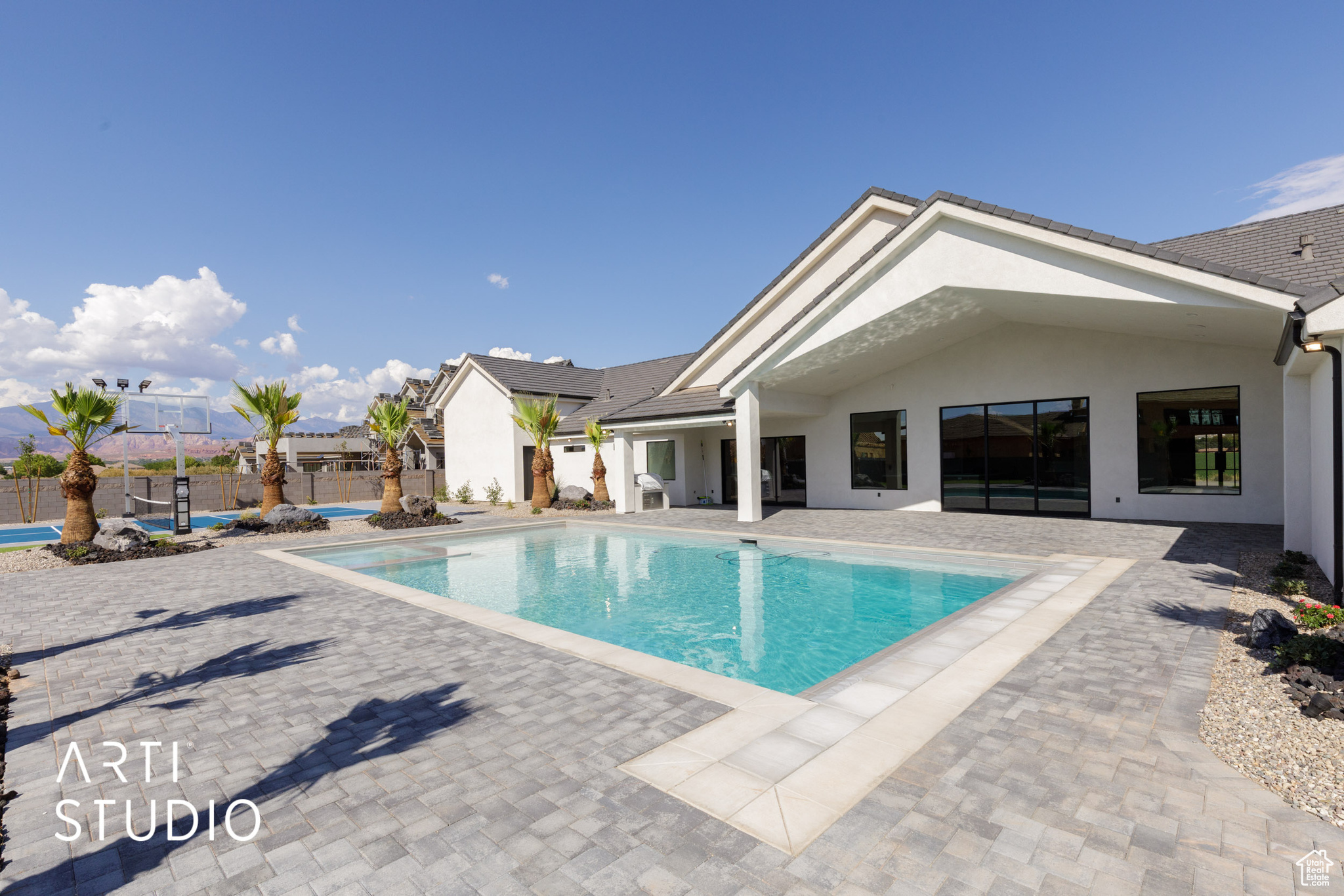 OAK GROVE MEADOWS - Residential