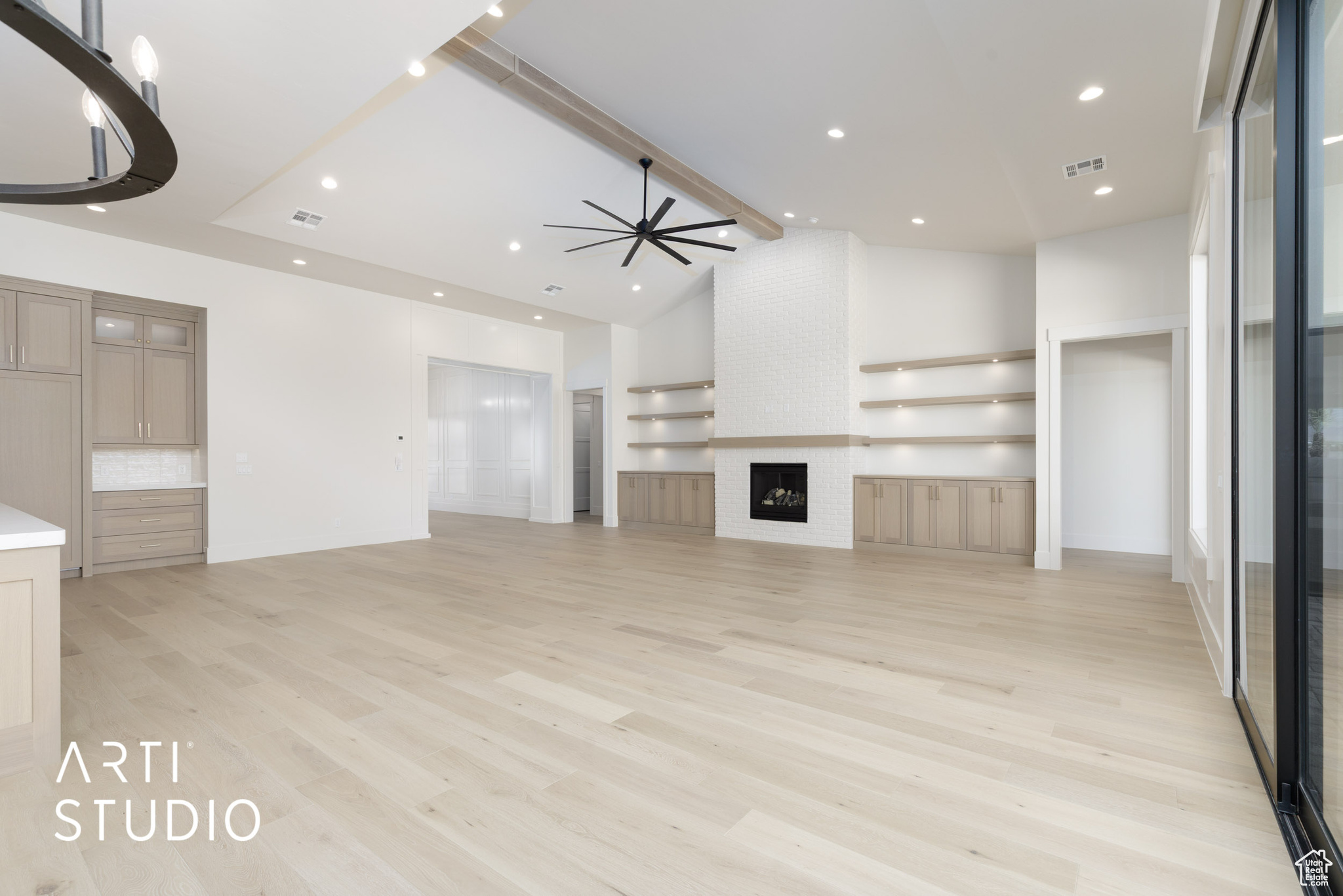 OAK GROVE MEADOWS - Residential