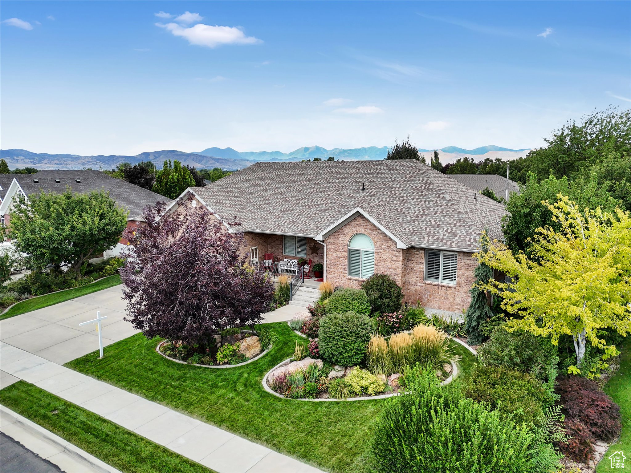 10522 S Crest Haven Ct, South Jordan, Utah image 3