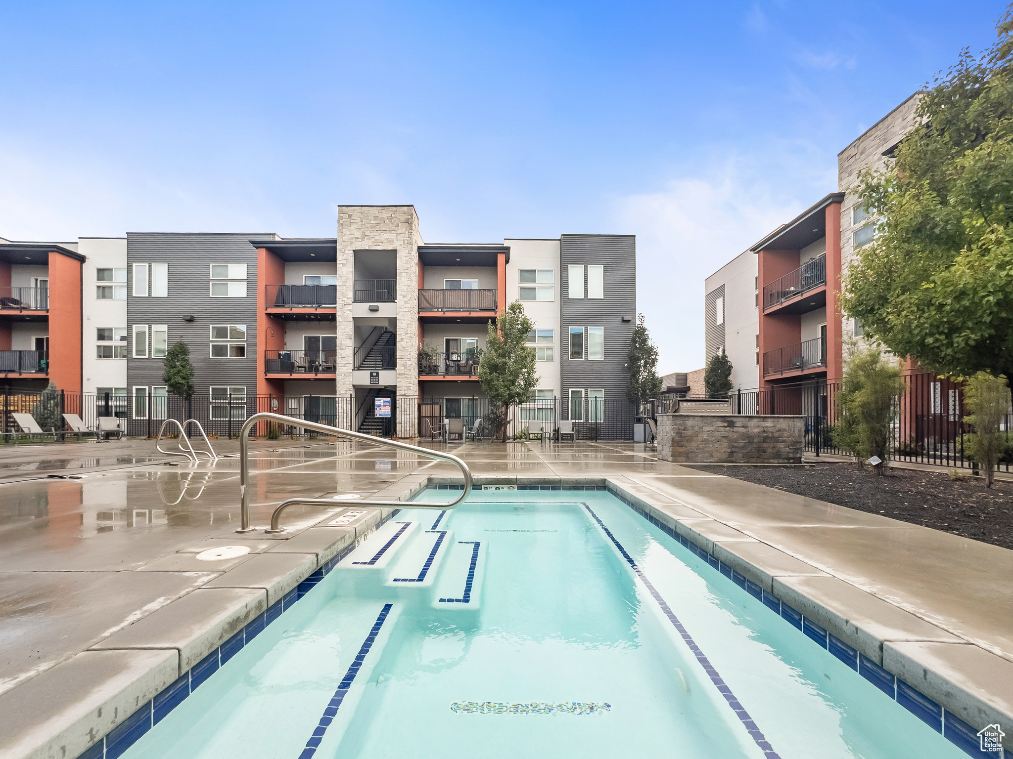 WEST SQUARE CONDOMINIUMS - Residential