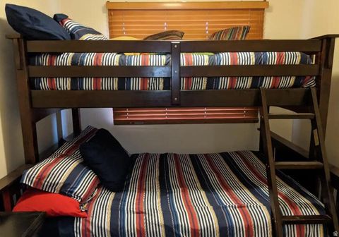 Tiny photo for 860 VILLAGE RD #F-7, Saint George, UT 84770 (MLS # 2148490)