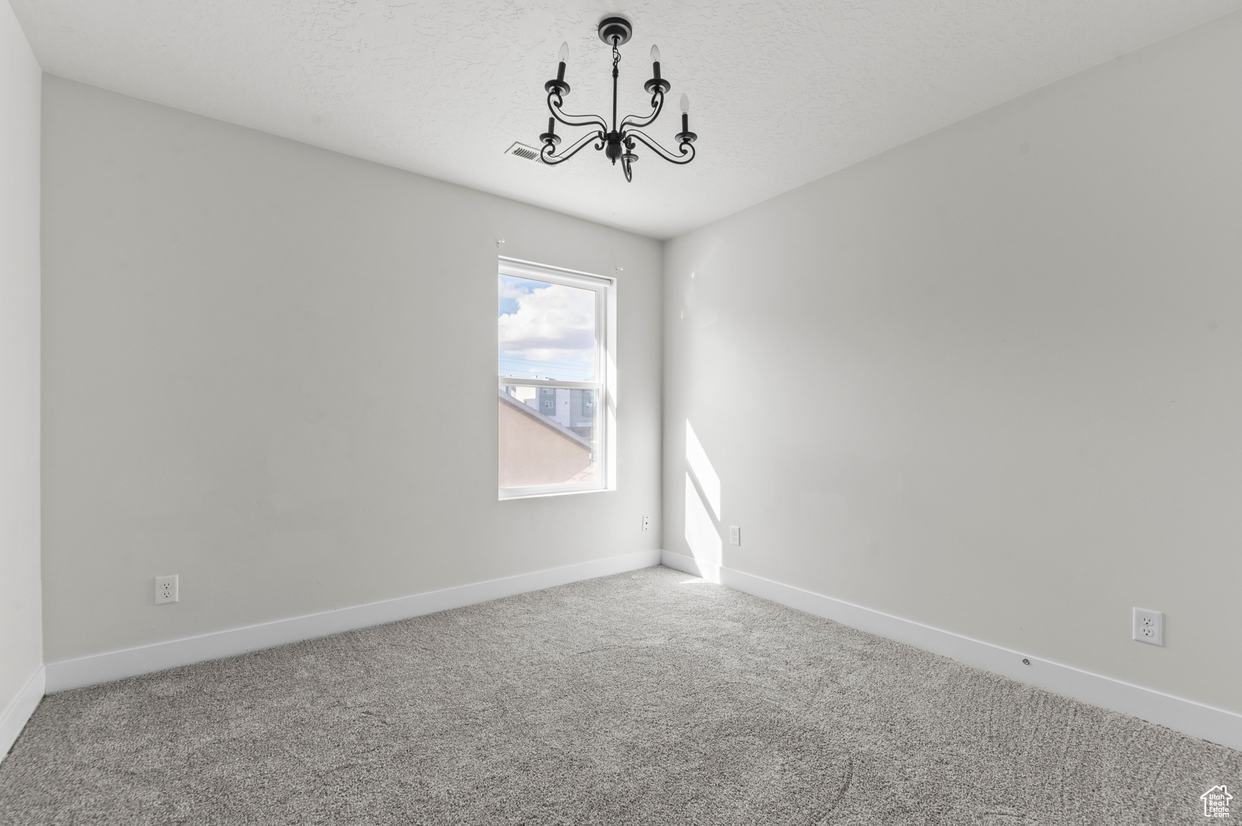 DAYBREAK - Residential