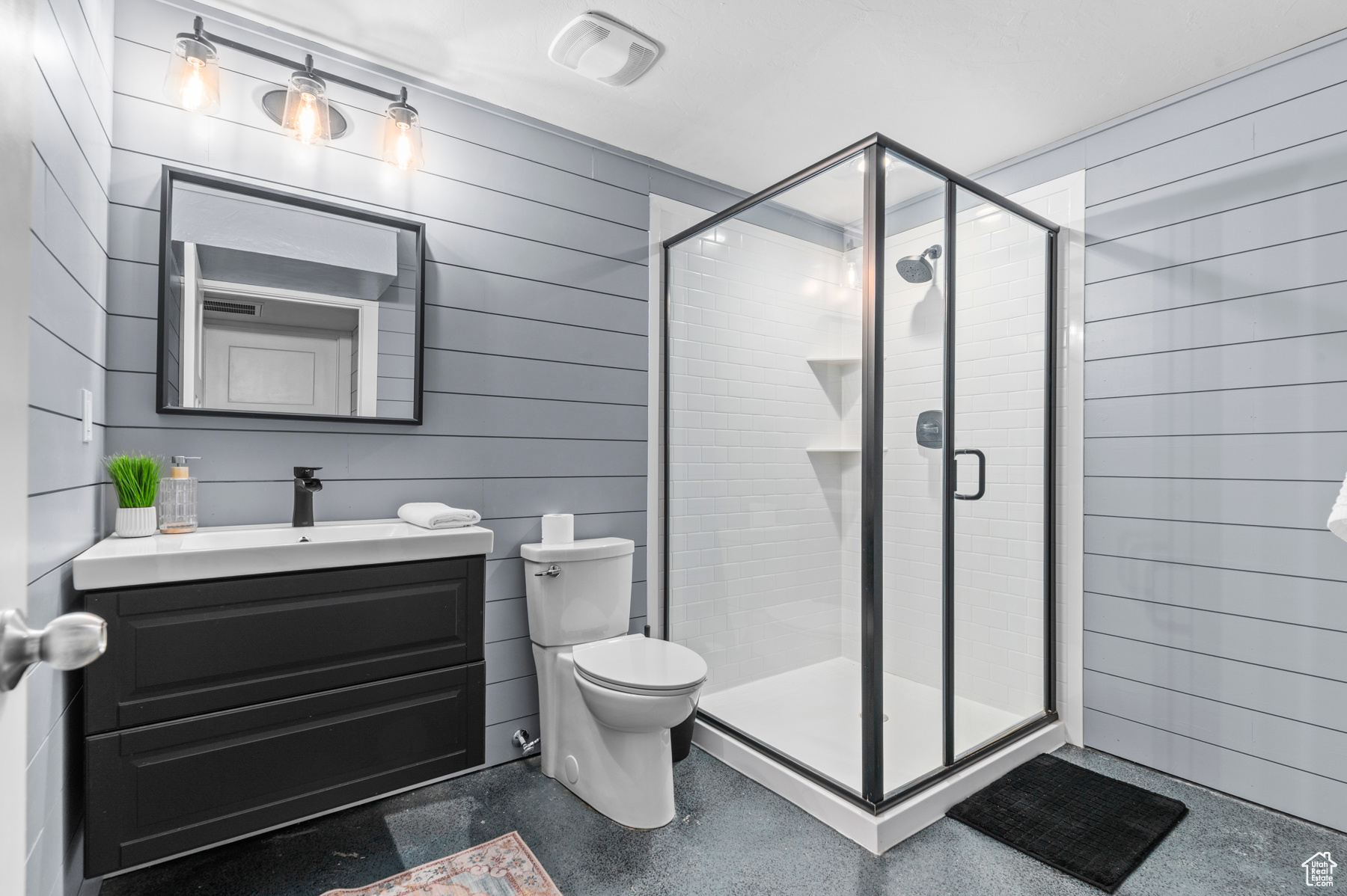 DAYBREAK - Residential