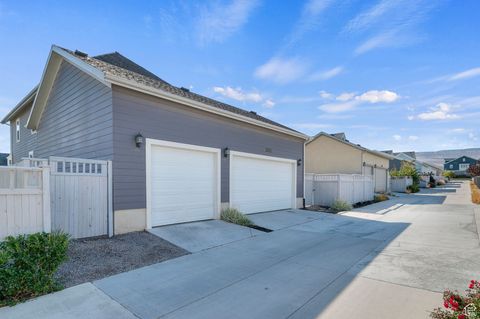Tiny photo for 6336 W MEADOW GRASS DR S, South Jordan, UT 84009 (MLS # 2118499)