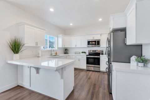 Tiny photo for 7295 N GREEN PASTURE LN, Eagle Mountain, UT 84005 (MLS # 2148209)