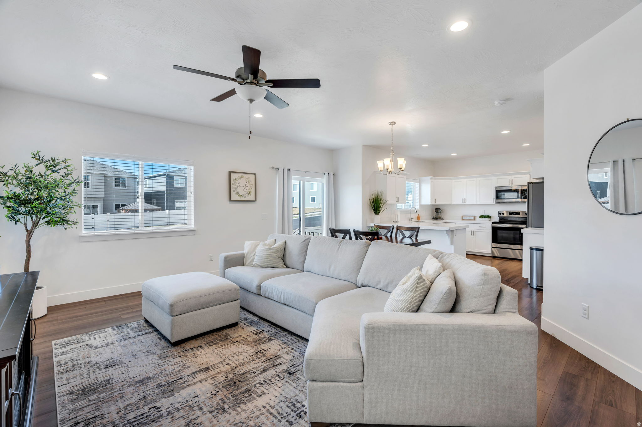 SILVERLAKE - Residential