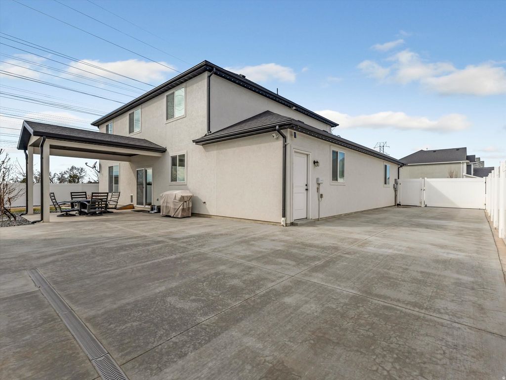 Photo of 3163 W 3050 N, Plain City, UT 84404 (MLS # 2142956)