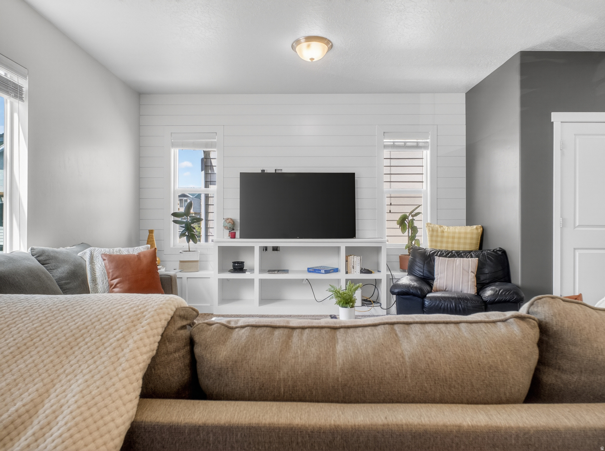 LEXINGTON TOWNS - Residential