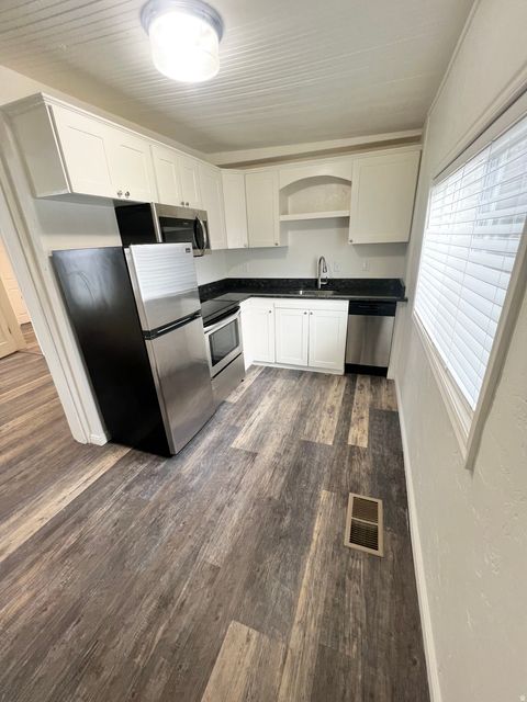 Tiny photo for 390 E 2700 S #6, South Salt Lake, UT 84115 (MLS # 2132712)