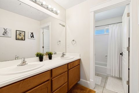Tiny photo for 1561 E 330 N, Lehi, UT 84043 (MLS # 2159501)