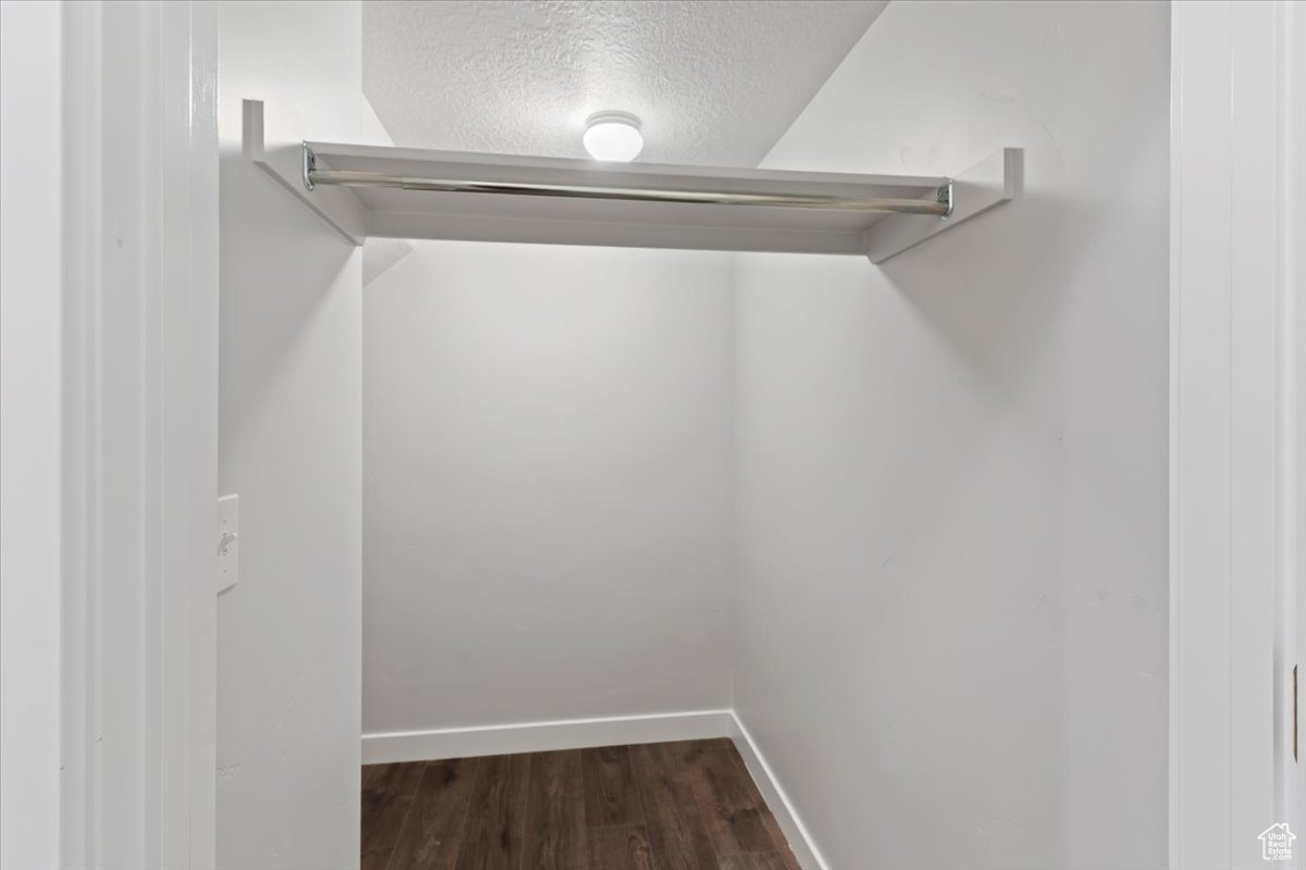 SALT POINT - Residential