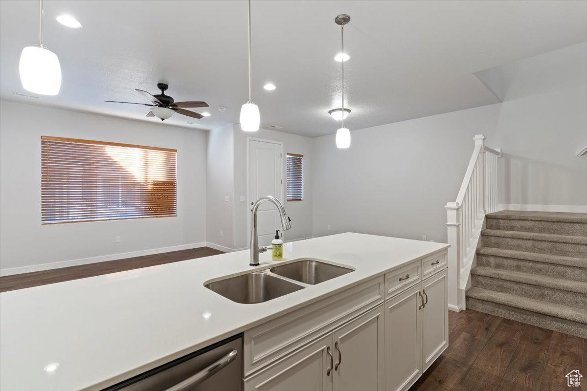 SALT POINT - Residential