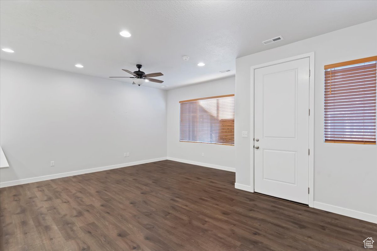 SALT POINT - Residential