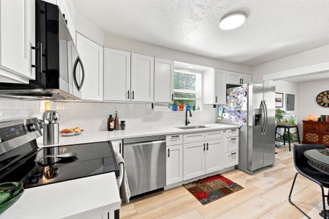 Tiny photo for 2020 ROBINS AVE, Ogden, UT 84401 (MLS # 2183863)