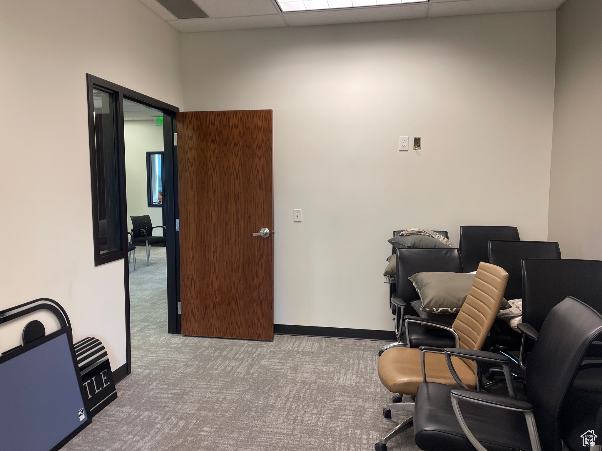 CENTER STREET 1 LOT - Commercial Lease
