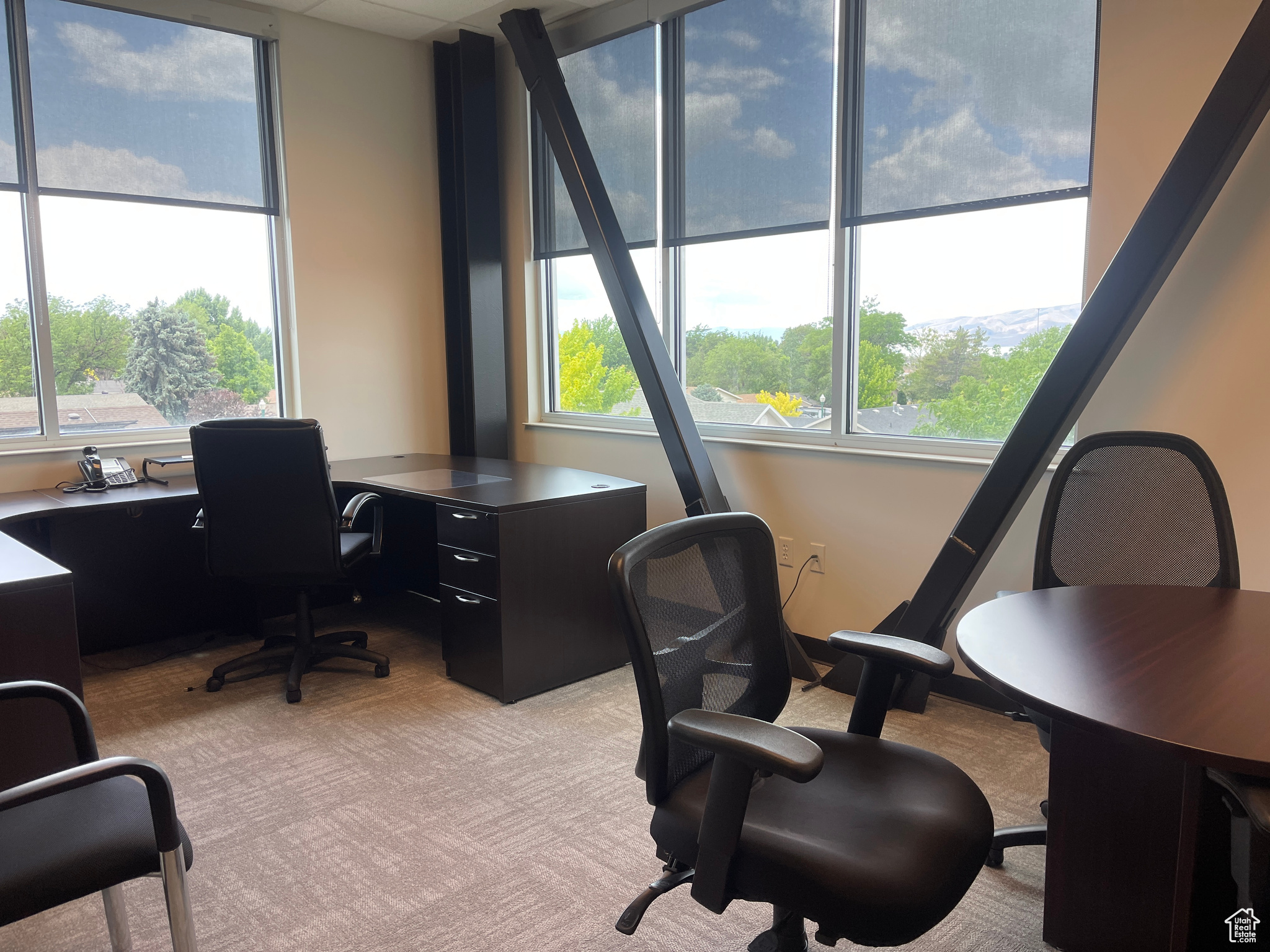 CENTER STREET 1 LOT - Commercial Lease