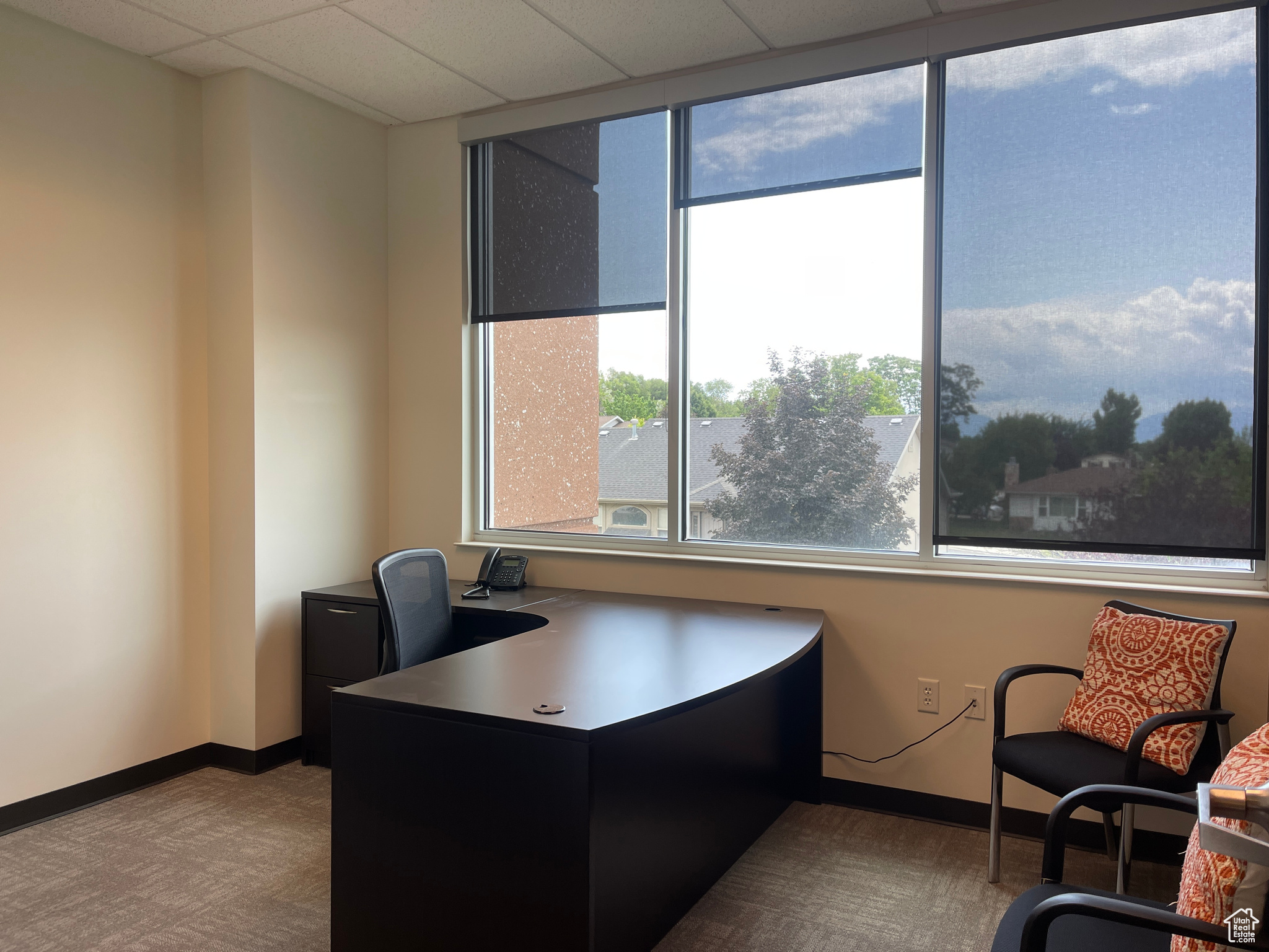 CENTER STREET 1 LOT - Commercial Lease