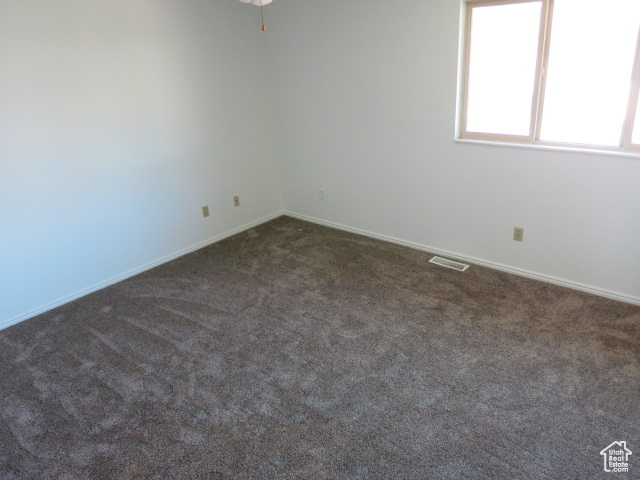 SECRET COVE - Residential