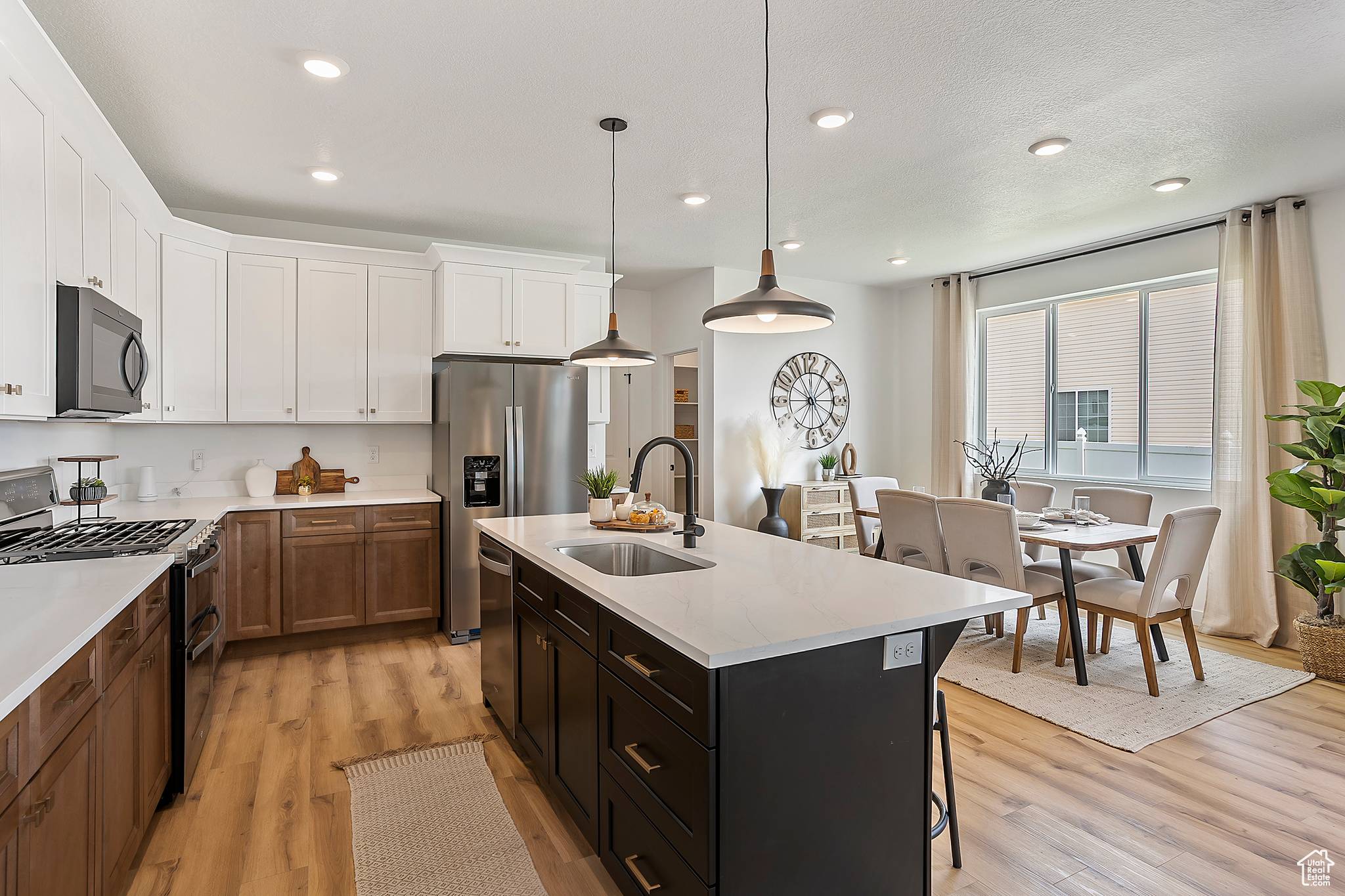 IVIE MEADOWS - Residential