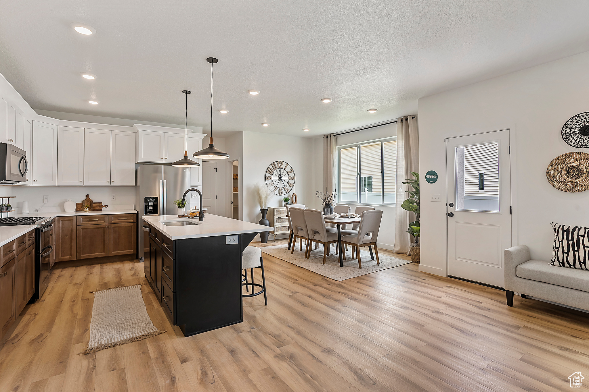 IVIE MEADOWS - Residential