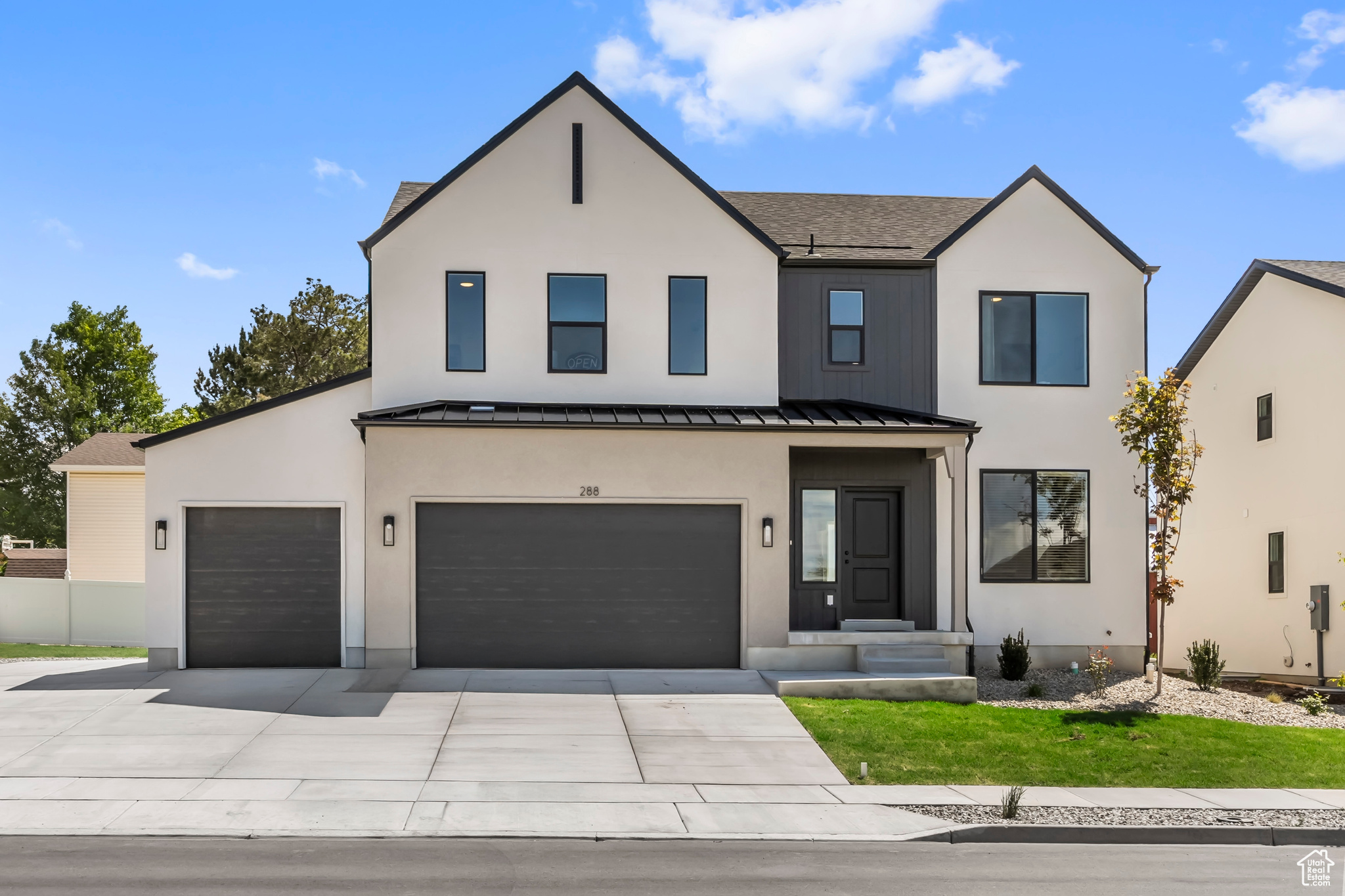 IVIE MEADOWS - Residential