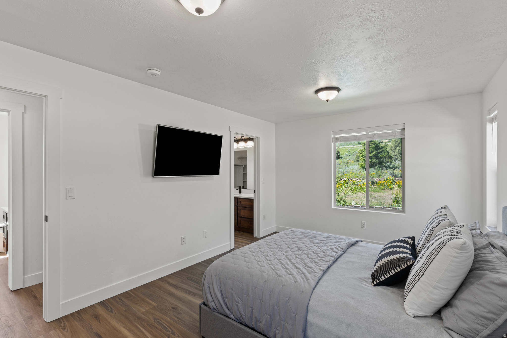 BRIDGERLAND VILLAGE - Residential