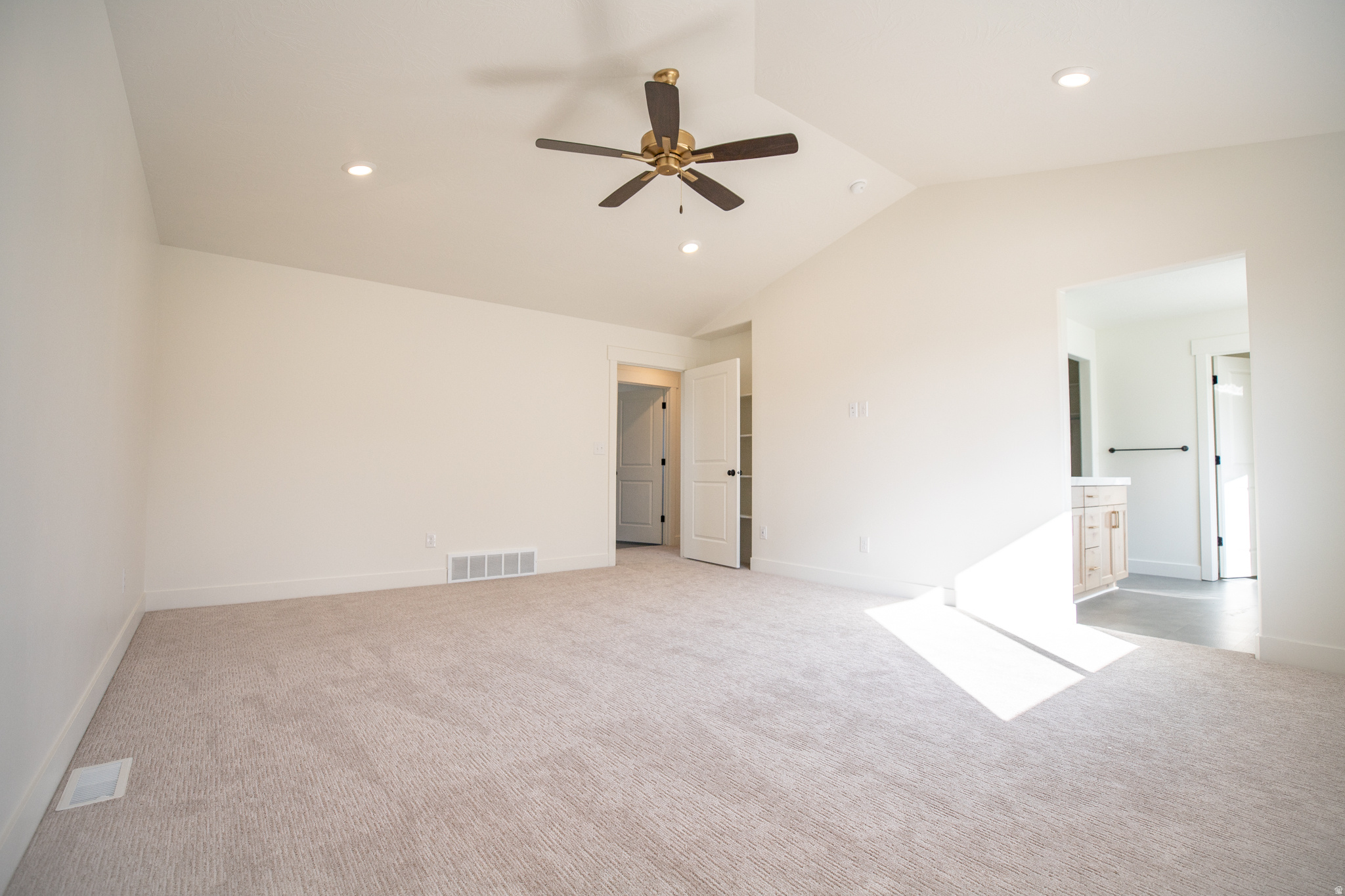 ARROWHEAD SPRINGS - Residential