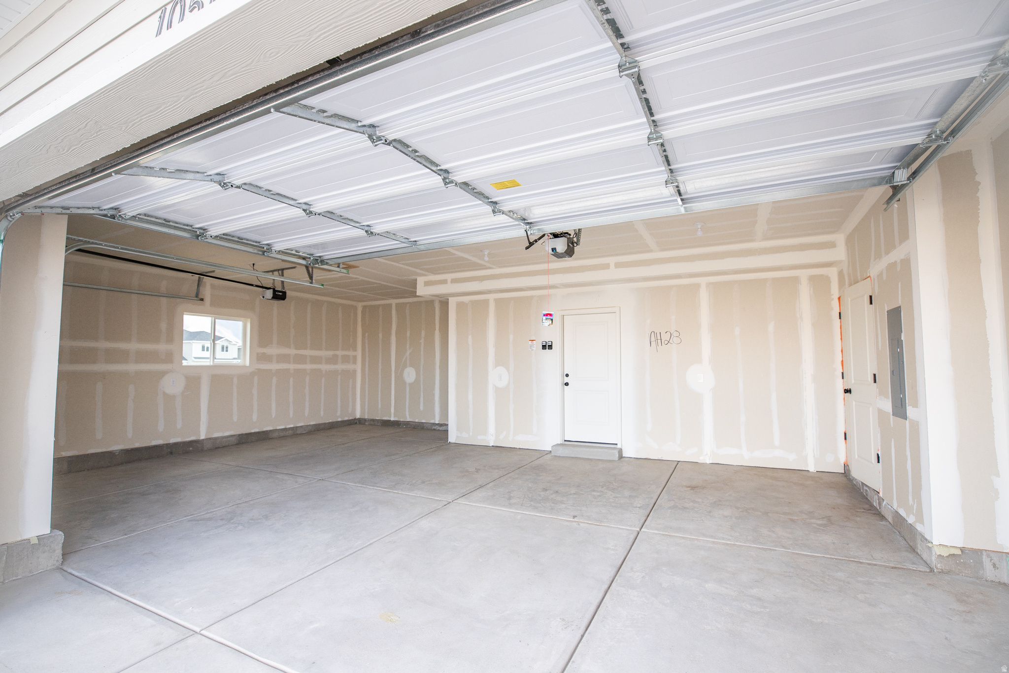 ARROWHEAD SPRINGS - Residential