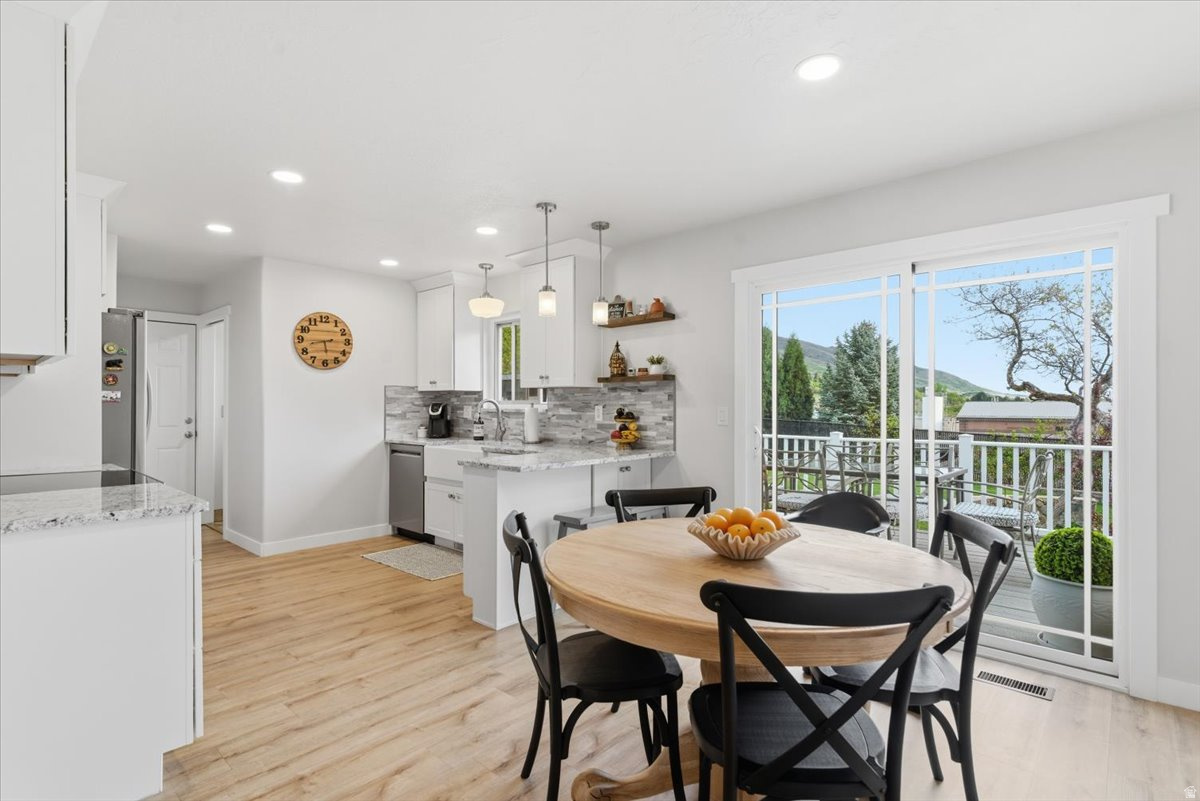 LA DONNA MESA - Residential