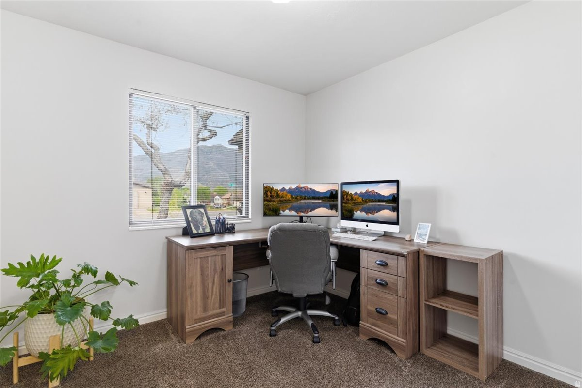 LA DONNA MESA - Residential