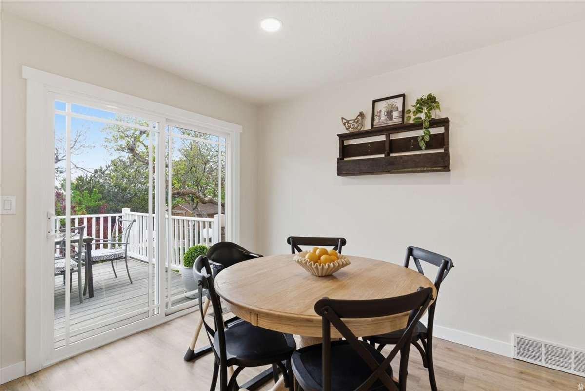 LA DONNA MESA - Residential