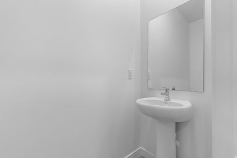 Tiny photo for 313 E LEVENGROVE DR #229, Lehi, UT 84043 (MLS # 2132488)