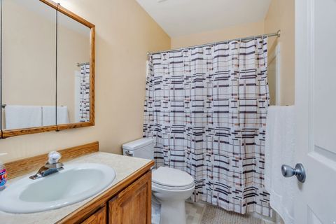 Tiny photo for 1402 S 1470 E, Provo, UT 84606 (MLS # 2142404)