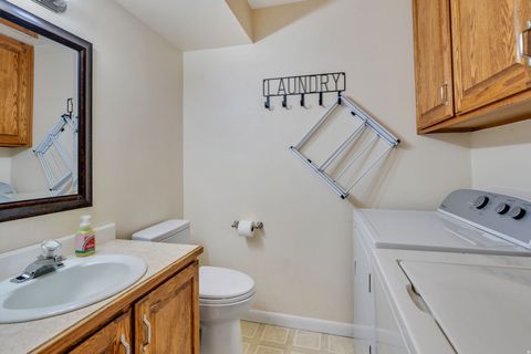Tiny photo for 1402 S 1470 E, Provo, UT 84606 (MLS # 2142404)