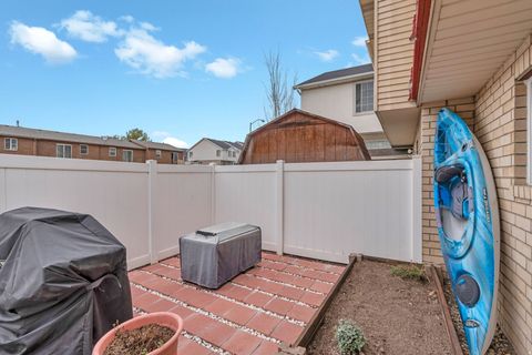 Tiny photo for 1402 S 1470 E, Provo, UT 84606 (MLS # 2142404)