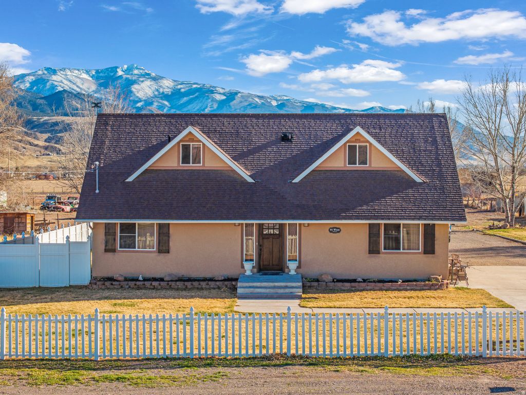 Photo of 91 W 100 S, Central Valley, UT 84754 (MLS # 2142969)