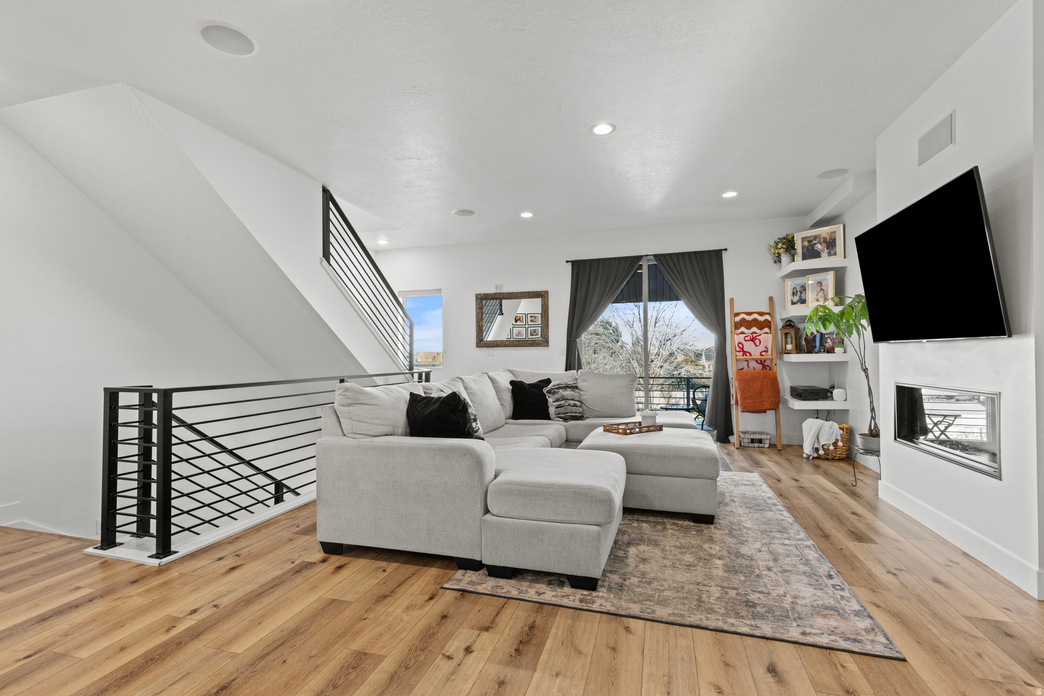 SUNRIVER TOWNHOMES - Residential