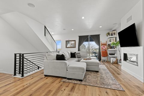 Tiny photo for 2236 N 525 W, Layton, UT 84041 (MLS # 2135597)